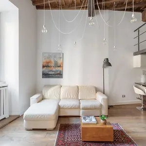  Apartment Iflat Art In The Heart Of